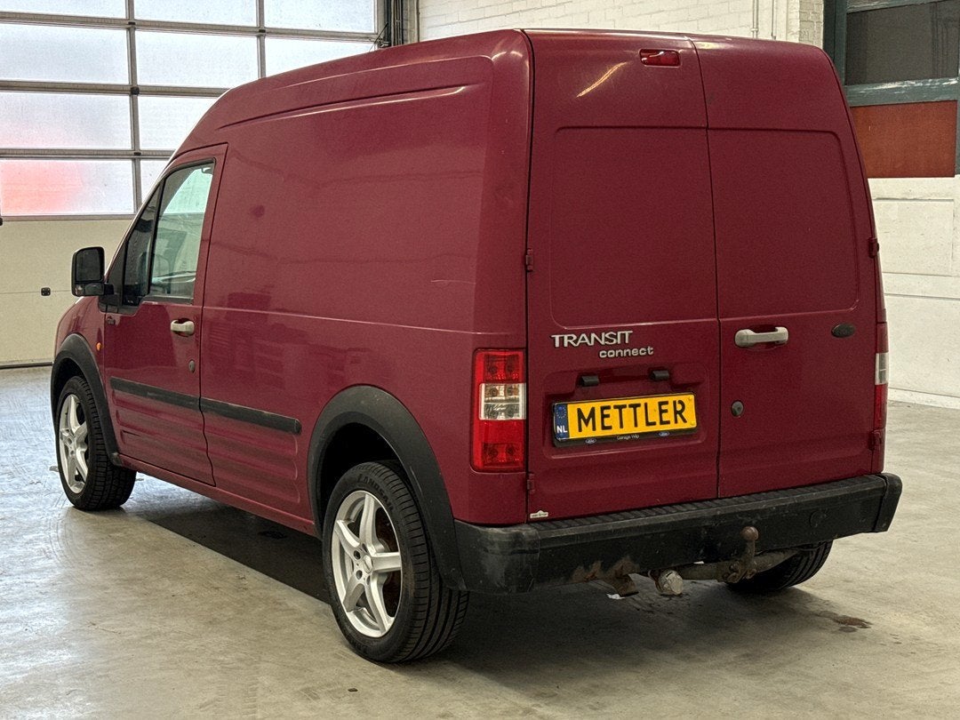 Ford Transit Connect T230L 1.8 TDCi | Trekhaak, Voorwielaandrijving, Gebruikt, 4 cilinders, 1465 kg
