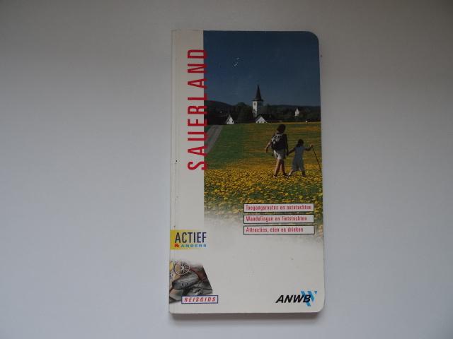 Sauerland ; anwb actief reisgids, Gelezen, Fiets- of Wandelgids, Europa, Ophalen of Verzenden