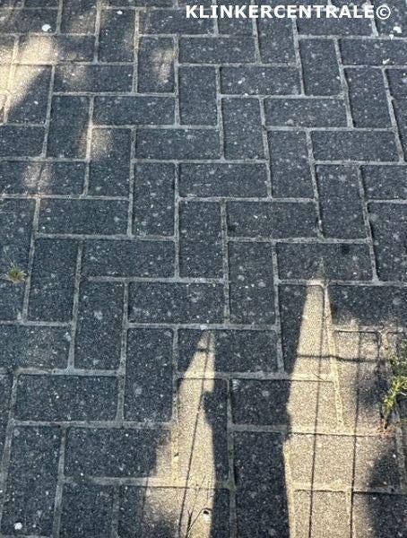 ROOIKORTING 1.100m2 grijs en antraciet betonklinkers bkk bss, Tuin en Terras, Tegels en Klinkers, Bij dit gebruikte product niet meer te achterhalen.