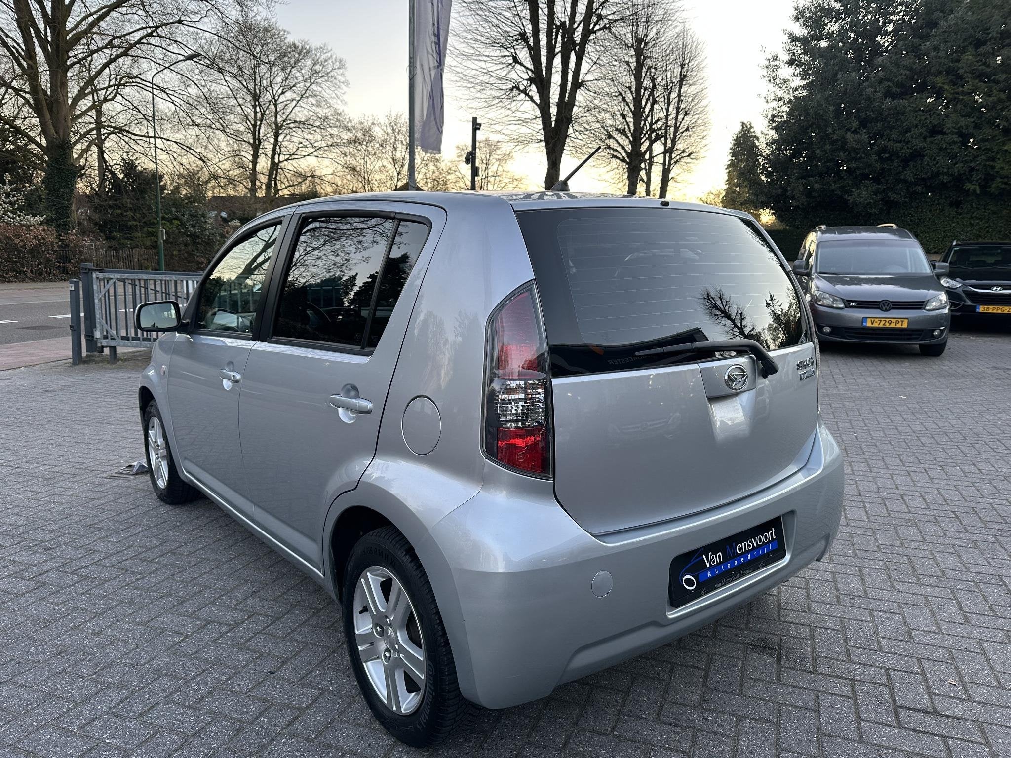 Daihatsu Sirion 2 1.3 16V Automaat Exclusive 86dKM!|1eEig|Ai, Auto's, Dealer onderhouden, Stof, Gebruikt, 4 cilinders