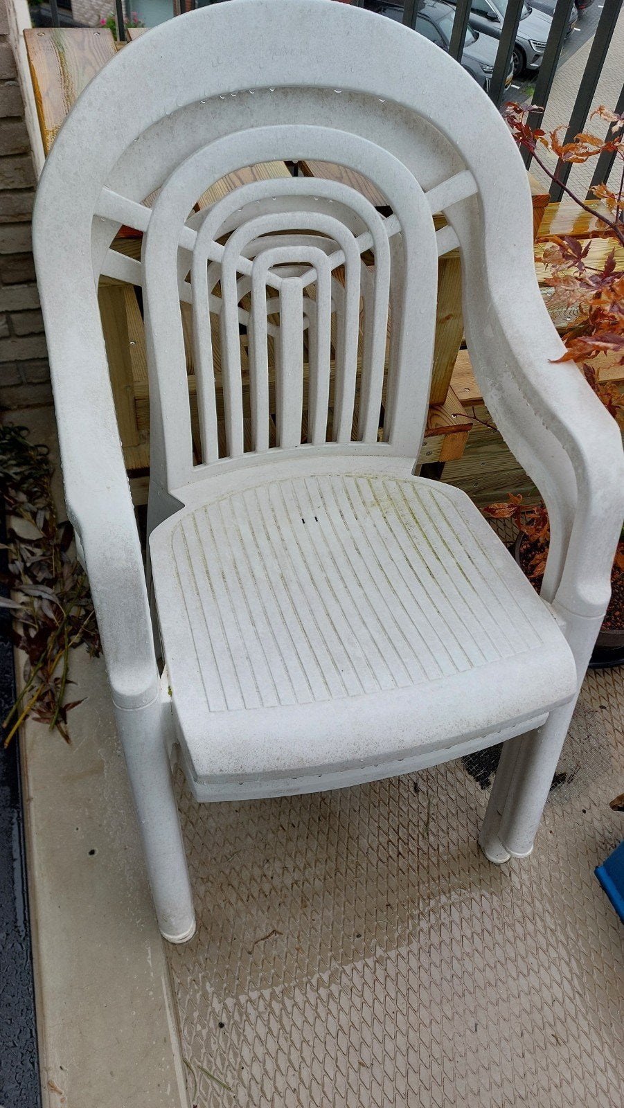 Gratis 2 tuinstoelen met kussens., Ophalen, Gebruikt, Kunststof