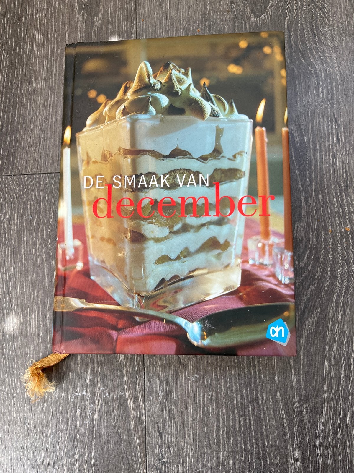 De Smaak van December - Feestelijk Kookboek, Ophalen of Verzenden, Zo goed als nieuw, Voorgerechten en Soepen