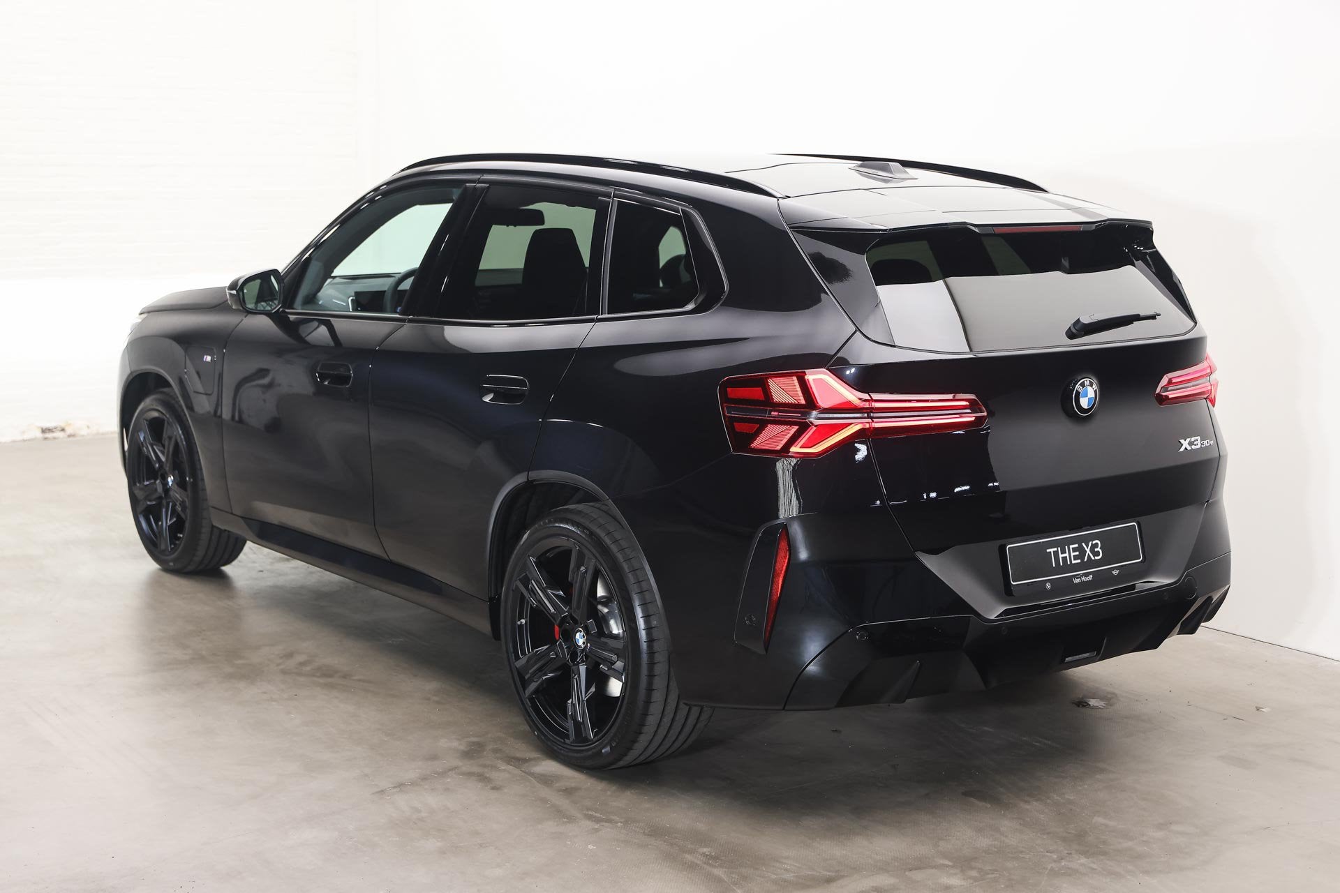 BMW X3 30e xDrive M Sport Automaat / Panoramadak / Trekhaak, Automaat, Zwart, 4 cilinders, Zwart