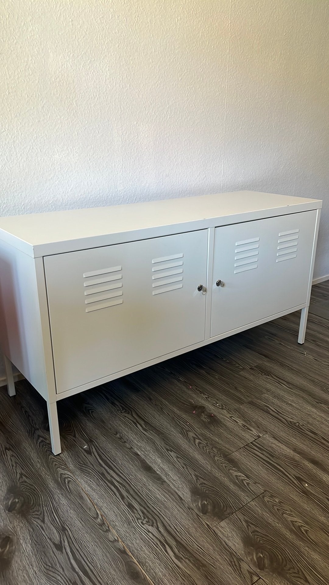 white metal ikea locker, Ophalen, Gebruikt