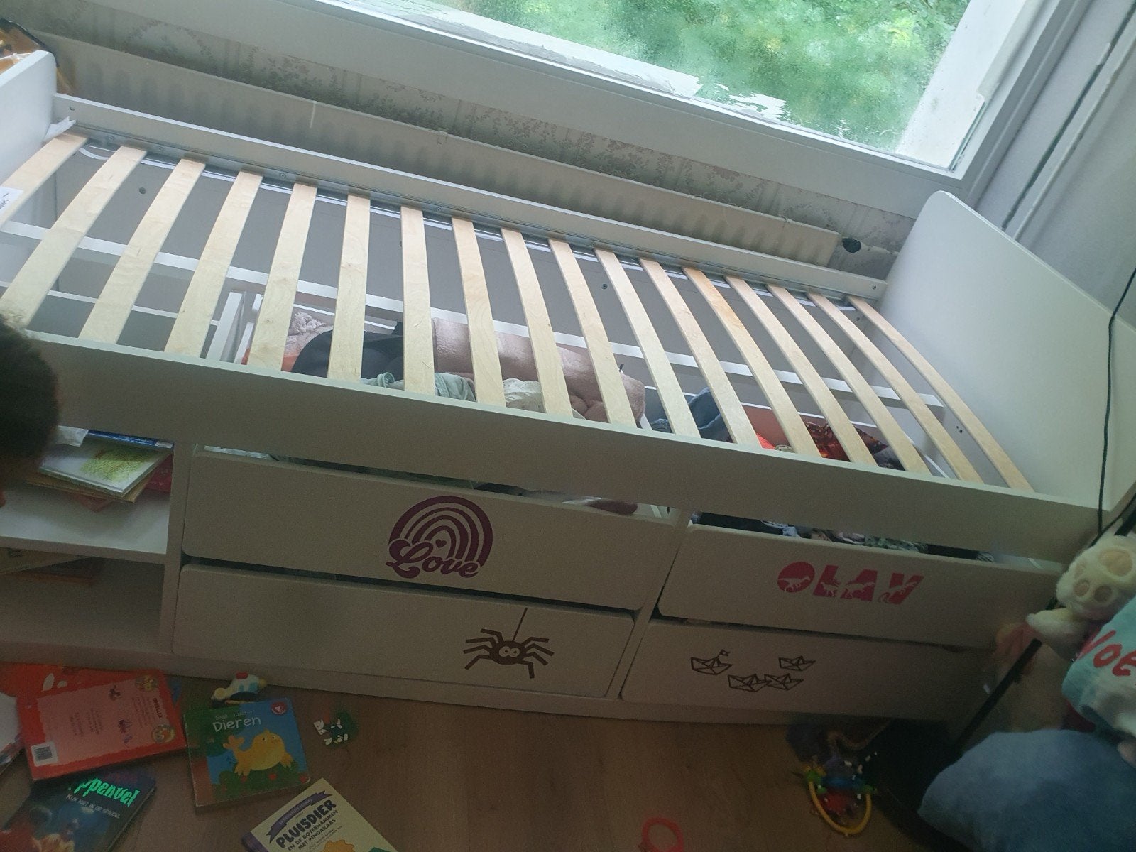 Kinderbed met opberglades - Gratis af te halen, Gebruikt, 70 tot 85 cm, Ophalen of Verzenden, Lattenbodem