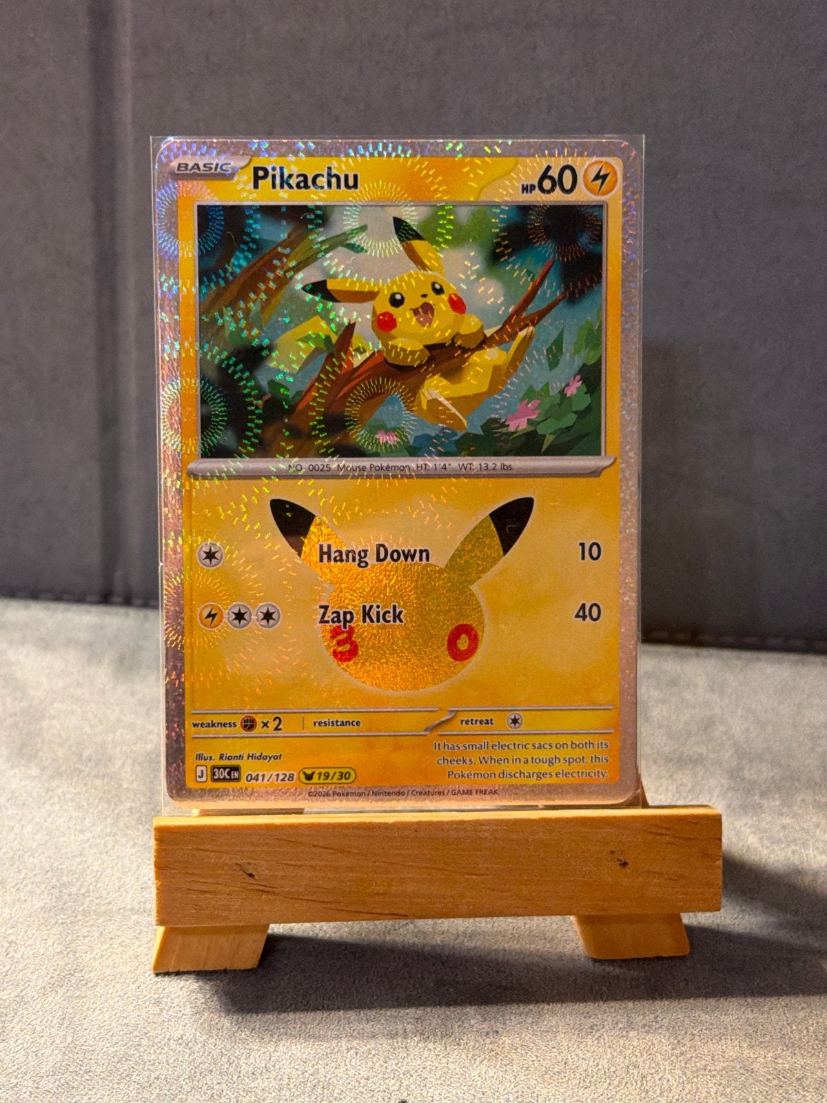 Pikachu Basic Foil Pokémon Kaart - 041/128, Ophalen of Verzenden, Zo goed als nieuw, Losse kaart, Foil