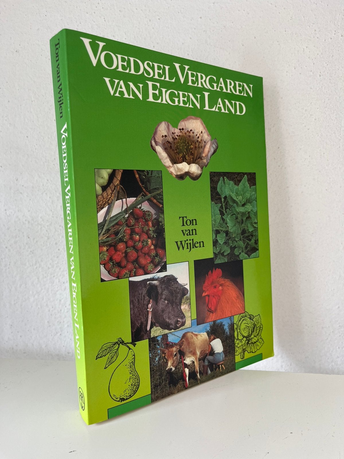 Voedsel vergaren van eigen land - Ton van Wijlen - moestuin, Ophalen of Verzenden, Zo goed als nieuw, Moestuin