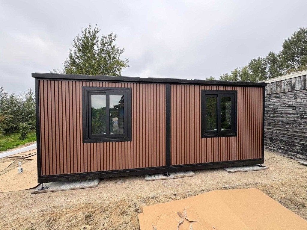 Tinyhouse woonunit studio chalet tijdelijke woning nieuw ‼️, Zakelijke goederen, Machines en Bouw | Keten en Containers, Ophalen