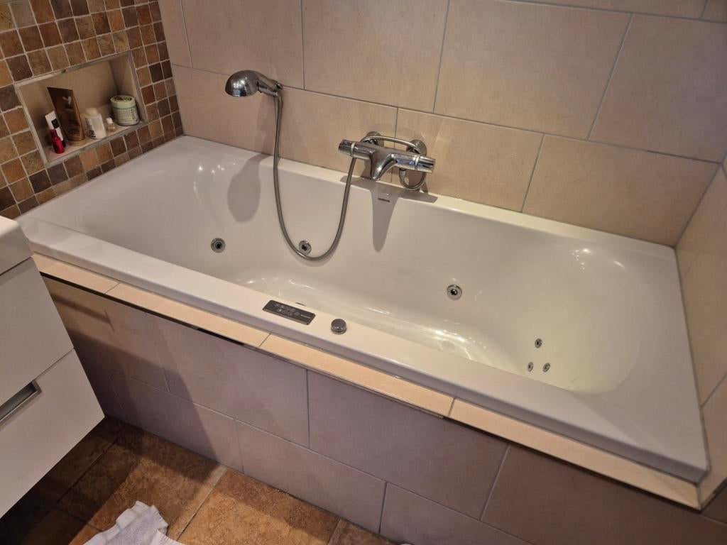 Sealskin bad met bubbels en jetstream 178x80, Ophalen
