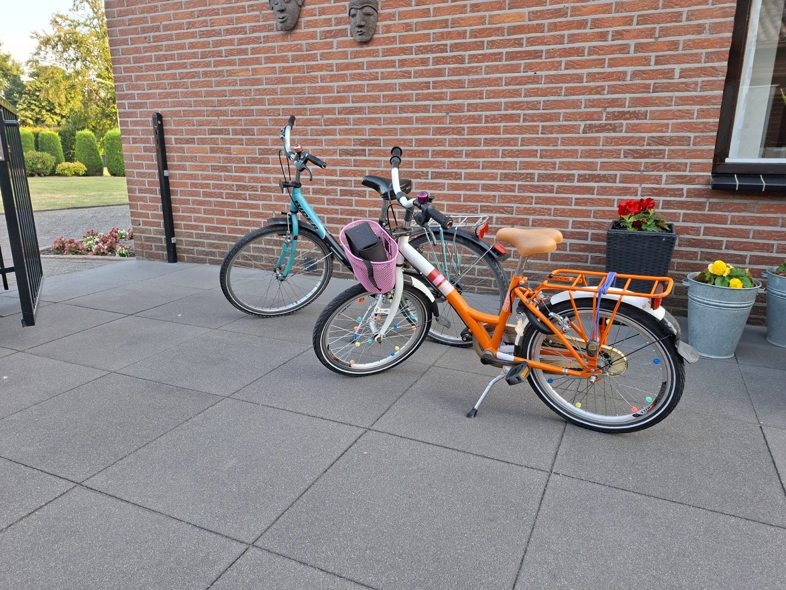 3 meisjes fietsen., Ophalen, Gebruikt, 24 inch