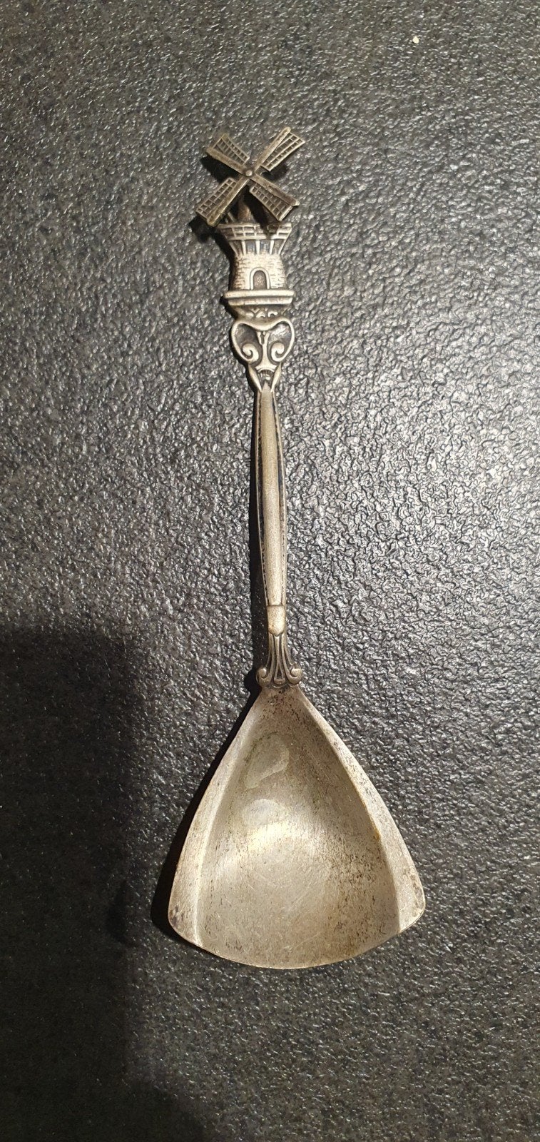 suikerschep met Hollandse molen – 835 zilver (zwaardje), Antiek en Kunst, Ophalen of Verzenden