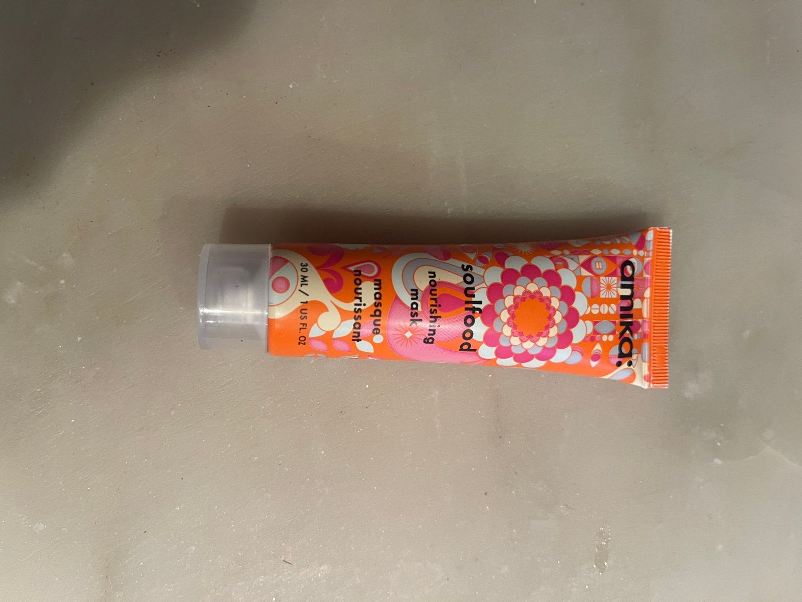 Amika Soulfood Nourishing Mask 30ml, Ophalen of Verzenden, Nieuw, Haarverzorger of -hersteller