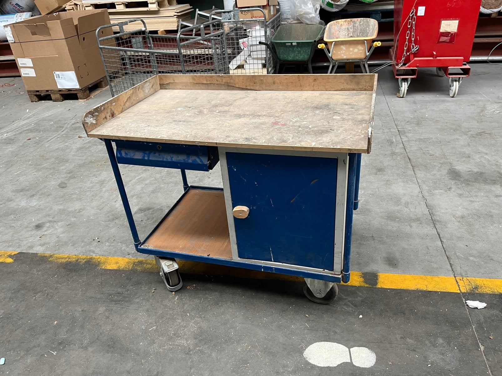 VARIOfit Verrijdbare werkbanktrolley, Doe-het-zelf en Verbouw, Werkbanken, Ophalen, Zo goed als nieuw, 70 tot 120 cm