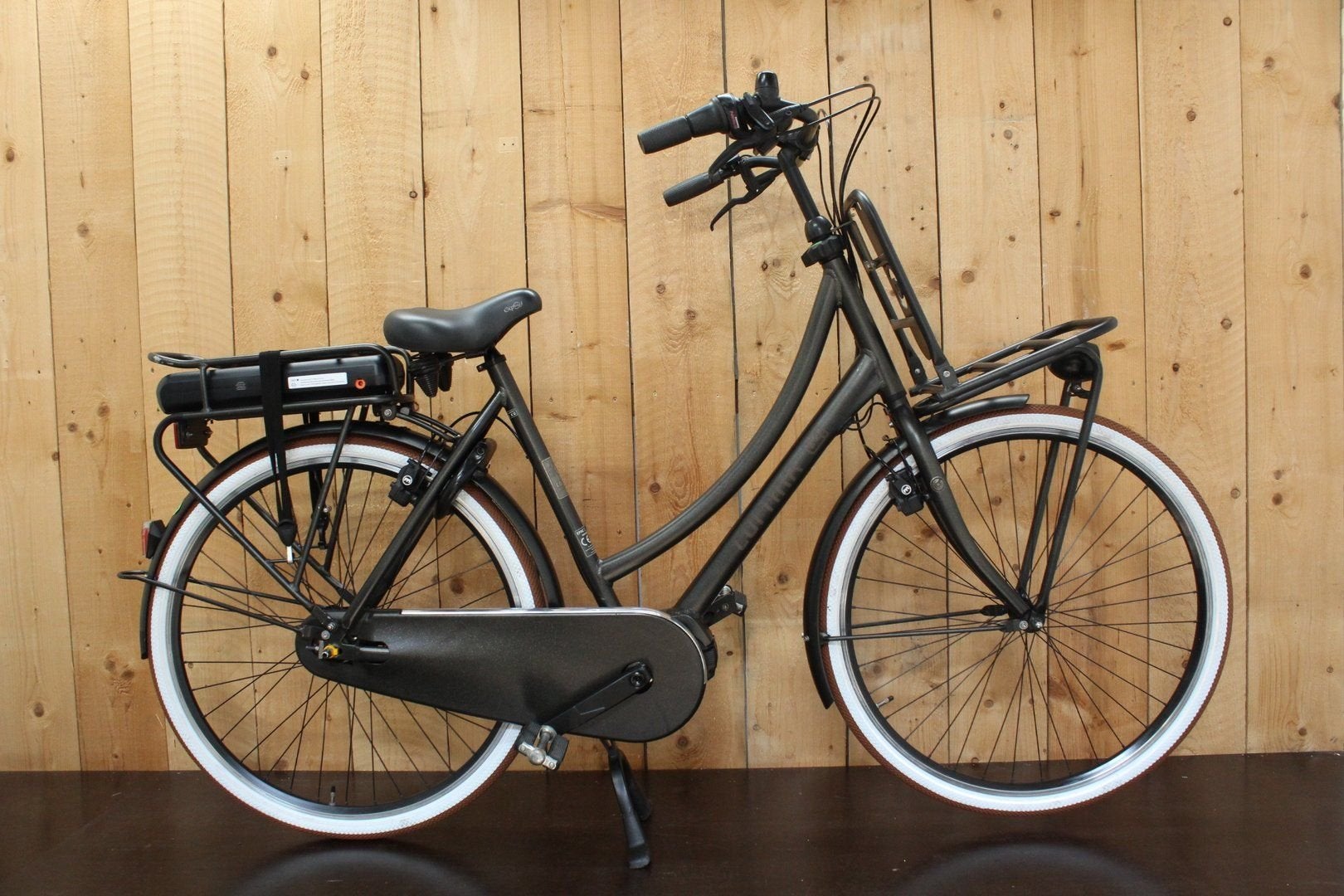 Cortina E-U4 Transport, Black gold matte met slechts 2935 KM, Gebruikt, -, -, -