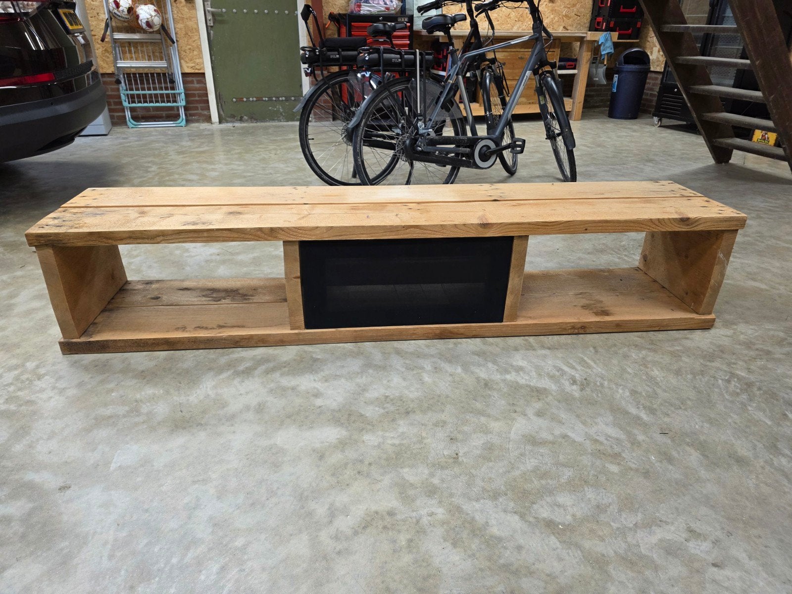 Robuust houten tv-meubel met verlichting, Ophalen, Gebruikt, 200 cm of meer, Minder dan 100 cm