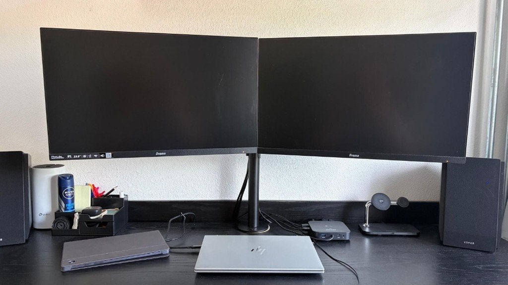 Dual monitor setup (2x 24"IPS + Monitor beugel), Computers en Software, Monitoren, Ophalen, Iiyama ProLite, IPS, Full HD