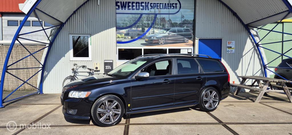 Volvo V50 2.5 T5 AWD R-Design, Auto's, Gebruikt, 700 kg, 10 km/l, Handgeschakeld