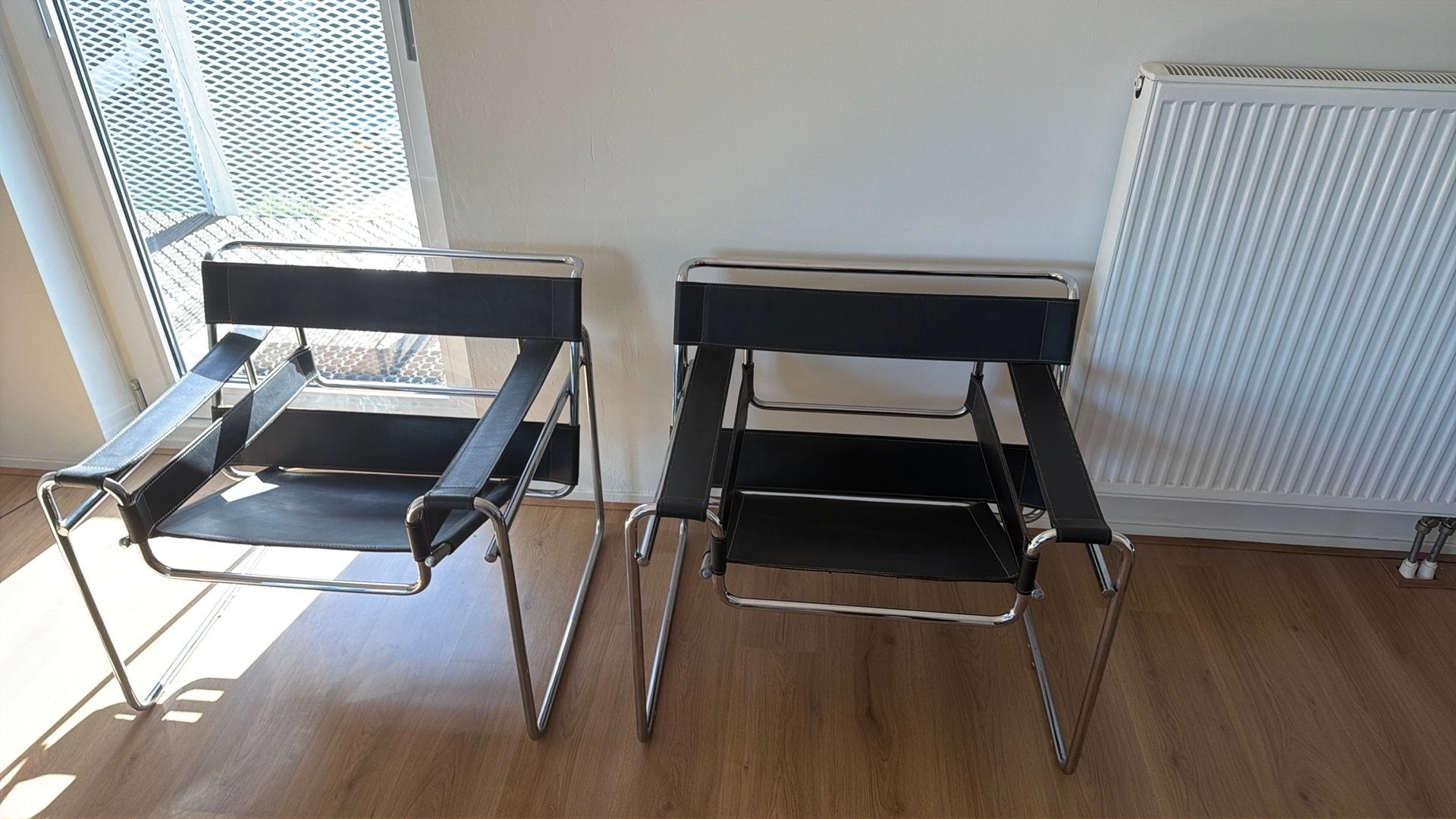 Design stoelen. Van wassily Marcel Breuer, Huis en Inrichting, Stoelen, Twee, Zwart, Leer, Ophalen of Verzenden