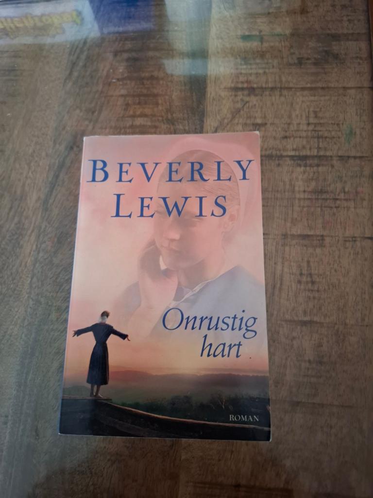 Beverly Lewis - Onrustig hart, Ophalen of Verzenden, Zo goed als nieuw, Beverly Lewis