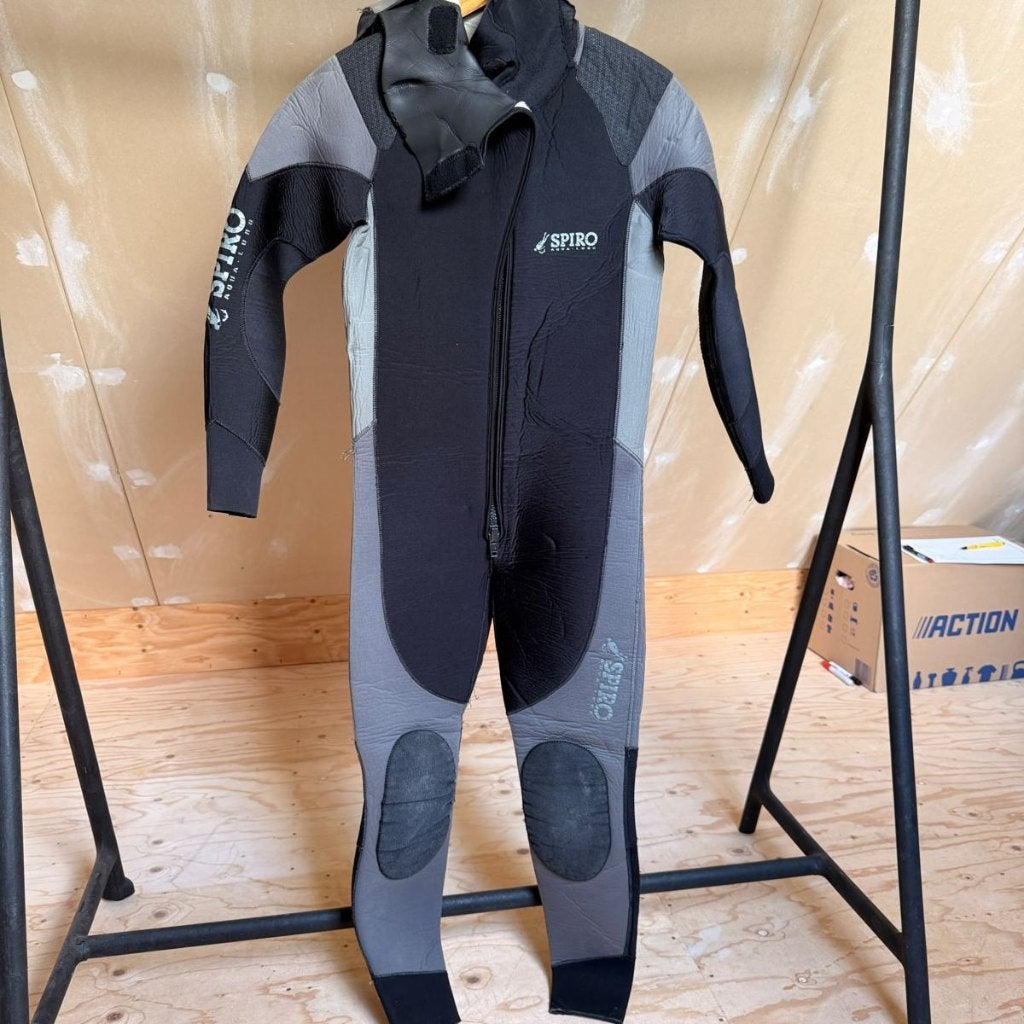 Spiro Aqua Lung duikpak met kap maat 4, Watersport en Boten, Ophalen of Verzenden, Gebruikt, Duikpak
