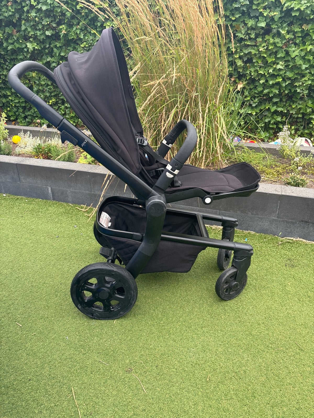 T.E.A.B joolz hub kinderwagen uit 2023 met reiswieg en zitje, Ophalen, Zo goed als nieuw, Combiwagen, Met reiswieg