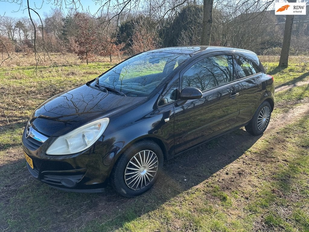 Opel Corsa 1.0-12V Essentia apk 04-03-2027, Auto's, Voorwielaandrijving, 450 kg, 60 pk, Zwart