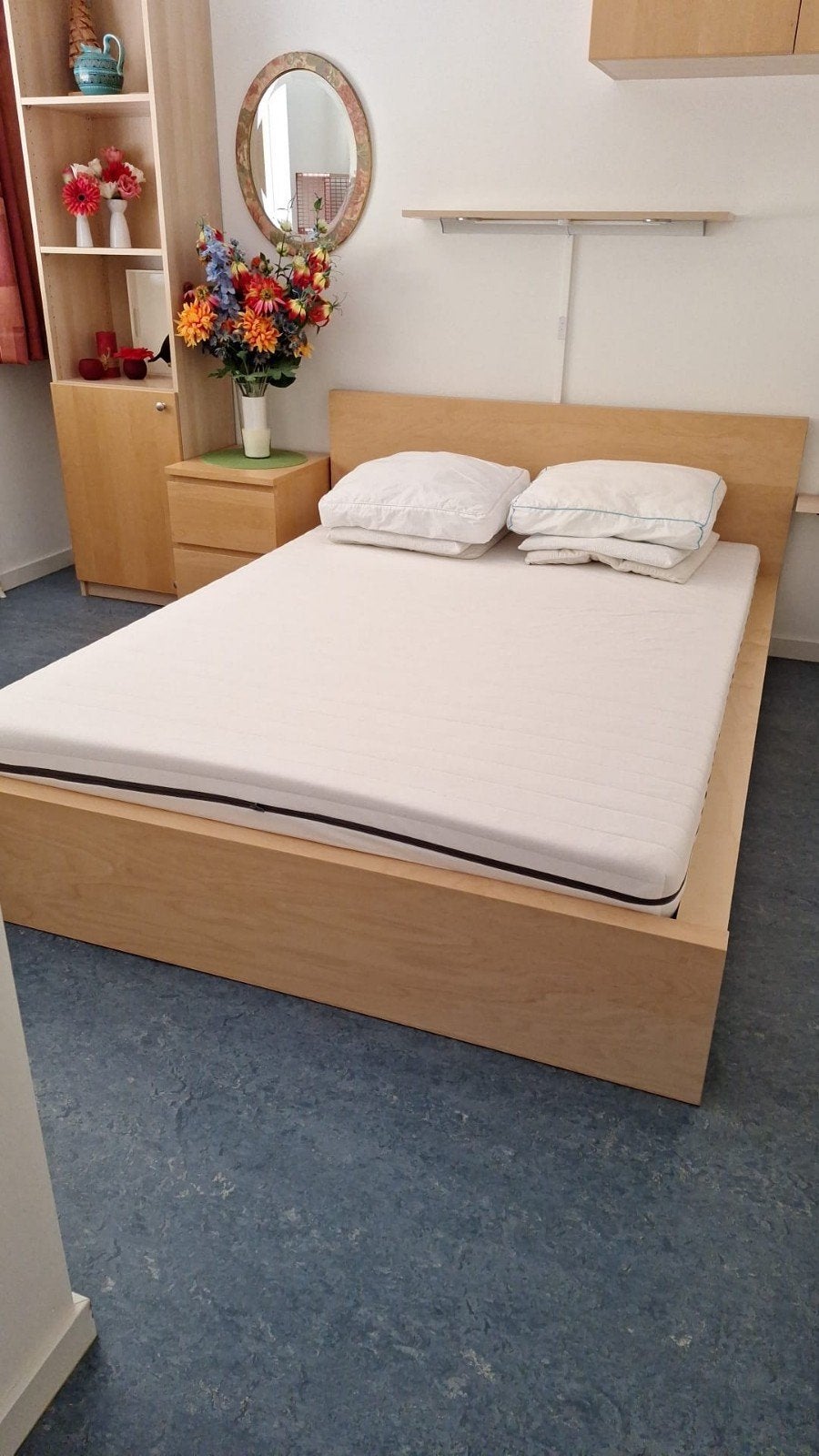 bed 2 personen 1.60m breedte incl. matras en lattenbodem, Ophalen, Bruin, Tweepersoons, Zo goed als nieuw