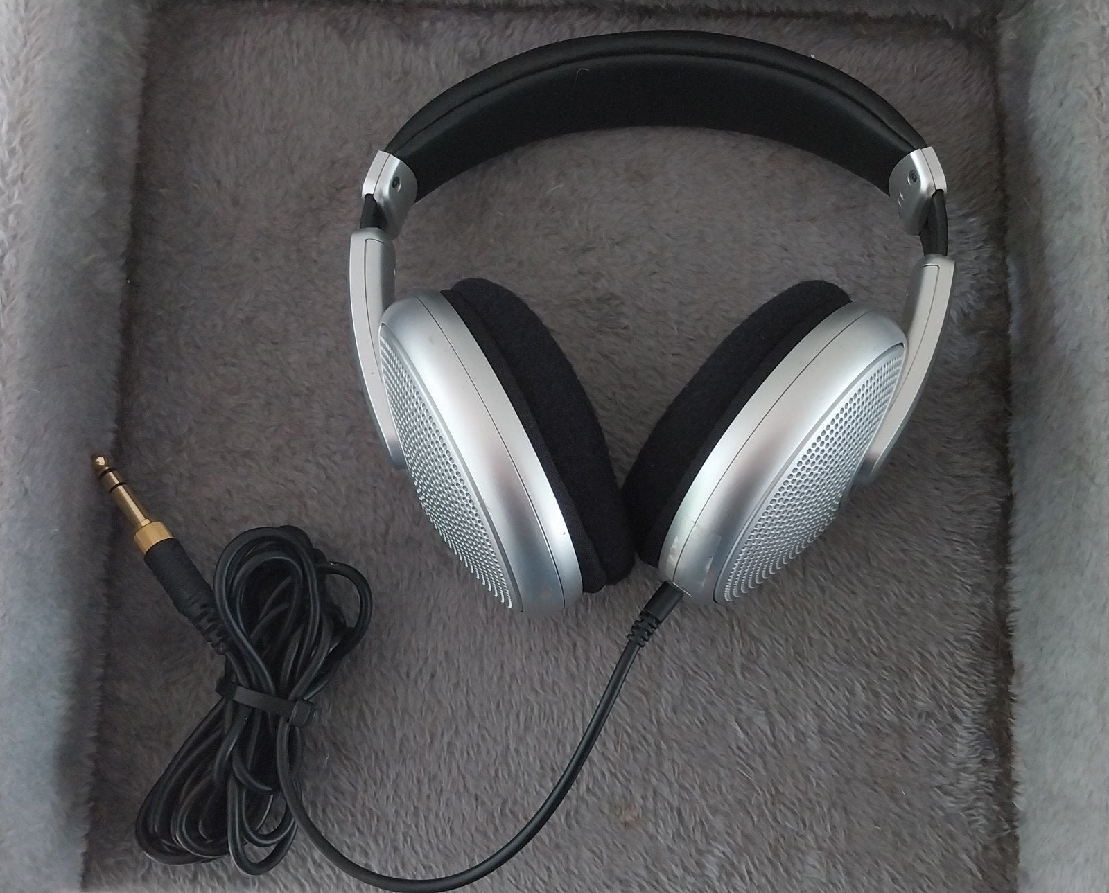 Philips SHP805 Over-ear Koptelefoon - Zilver/Zwart, Audio, Tv en Foto, Koptelefoons, Philips, Gebruikt, Zilver, Ophalen of Verzenden