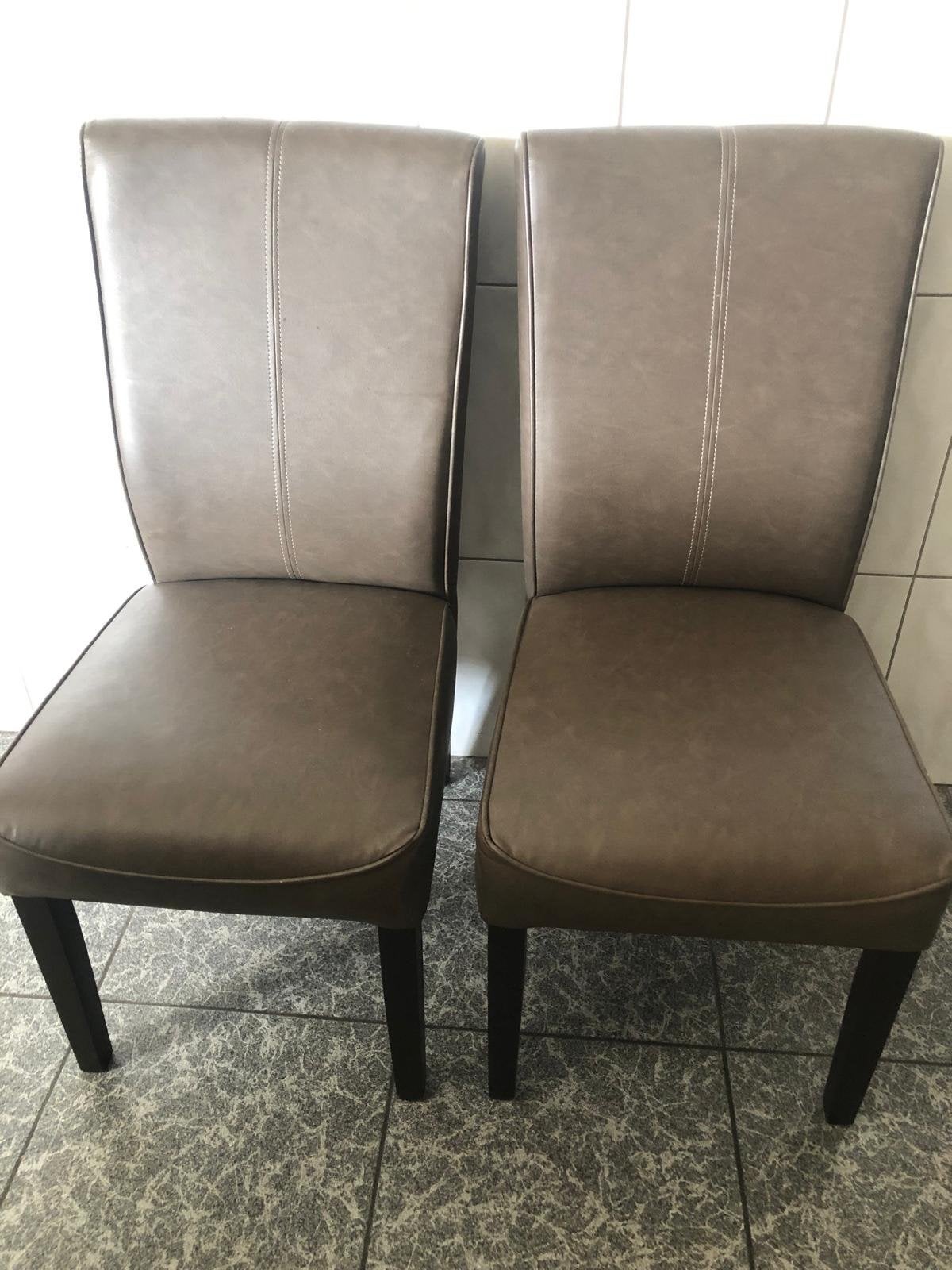 Set van 2 moderne eetkamerstoelen - Taupe kunstleer, Ophalen, Kunststof, Gebruikt, Twee