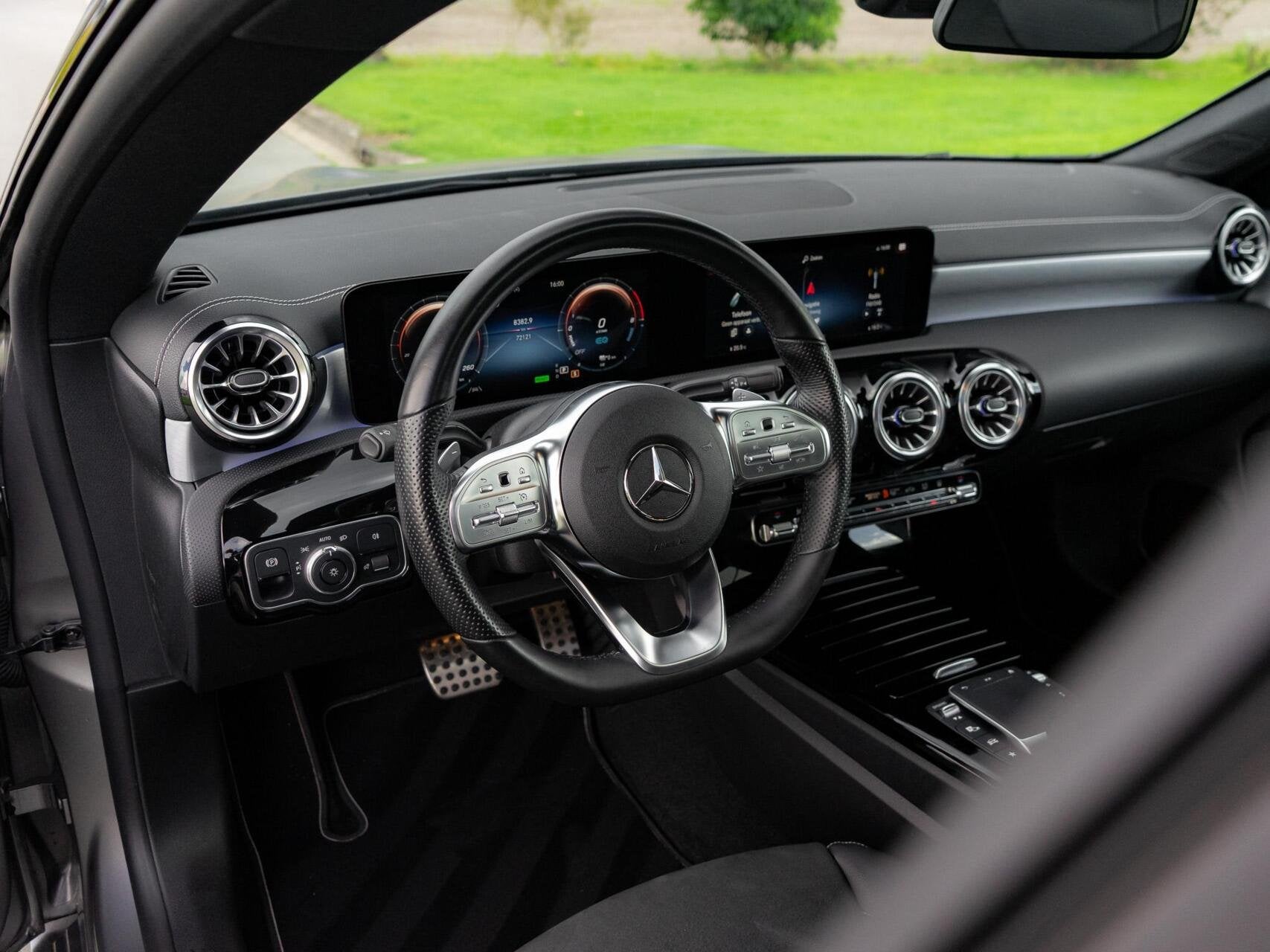 Mercedes CLA-klasse Shooting Brake 250 e AMG |Panoramadak|Ca, CLA, Gebruikt, Zwart, 4 cilinders