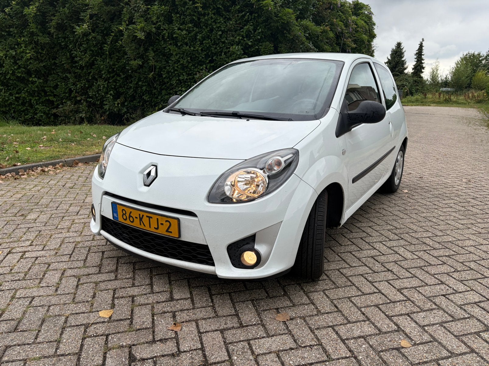 Renault Twingo 1.2 16V 2010 Wit nieuw APK 72.500km NAP!!!, 839 kg, Twingo, 4 cilinders, 4 stoelen