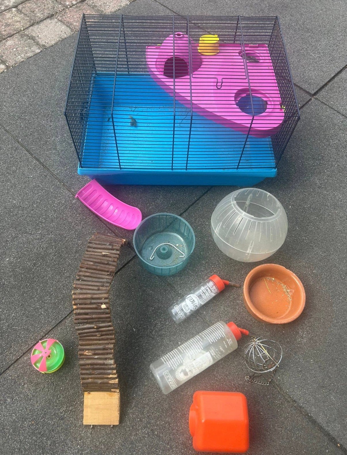 Hamsterkooi met veel spulletjes, Kooi, Minder dan 75 cm, Zo goed als nieuw, Ophalen