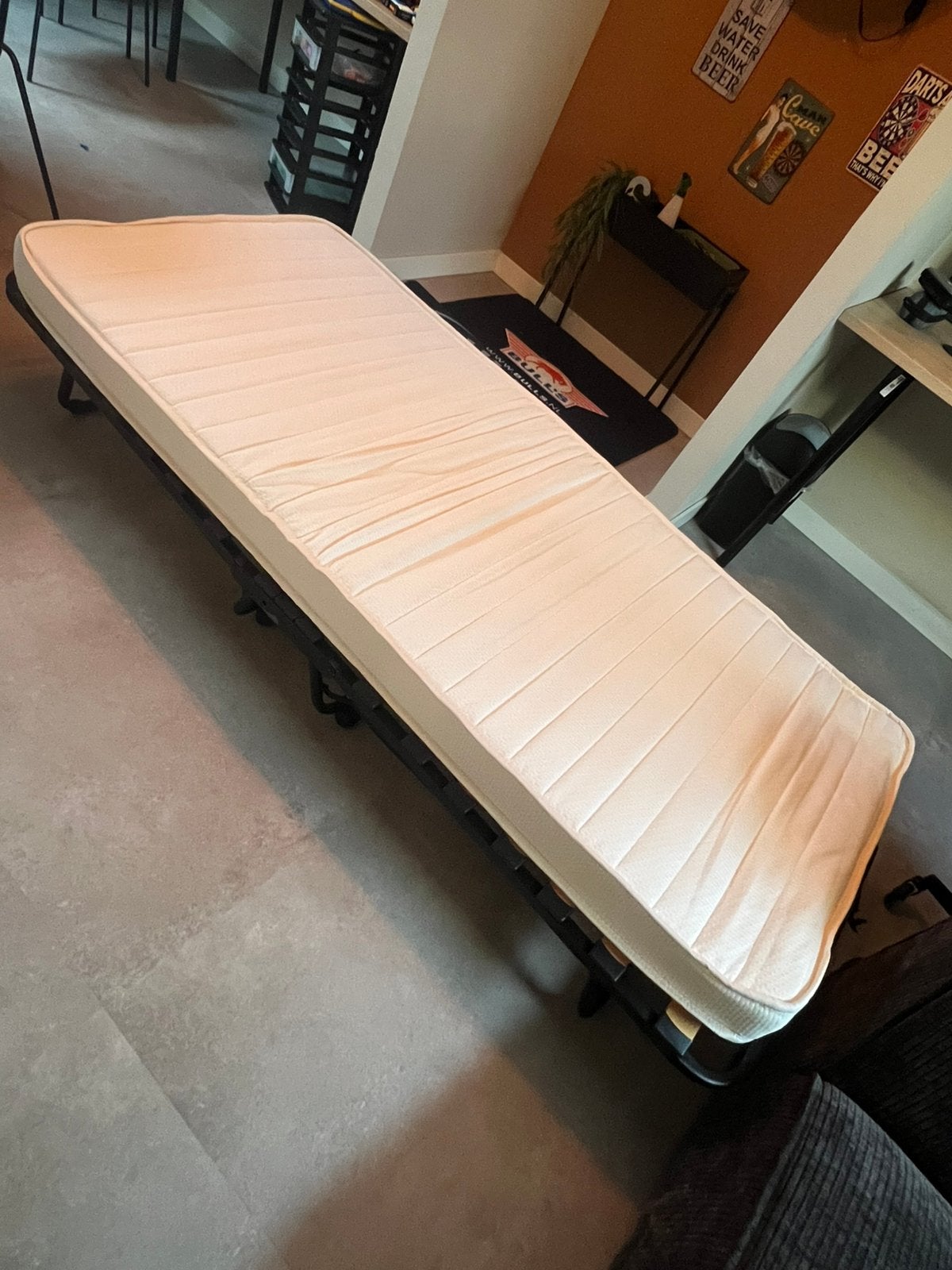 Opklapbed / Logeerbed inclusief matras – Zo goed als nieuw, Ophalen, Zo goed als nieuw, Eenpersoons, 80 cm