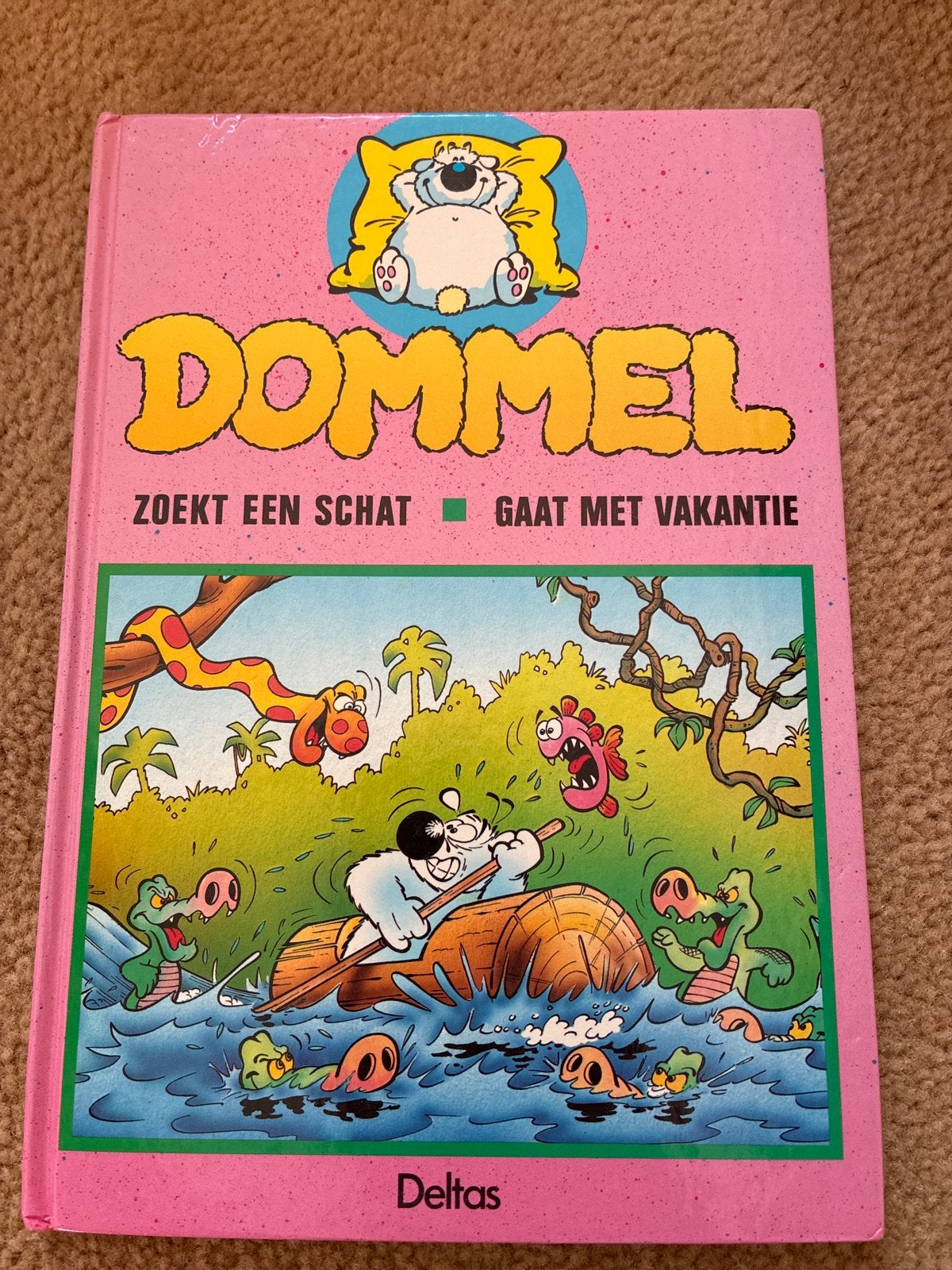 Dommel zoekt een schat / gaat met vakantie, Ophalen of Verzenden, Gelezen, Fictie algemeen