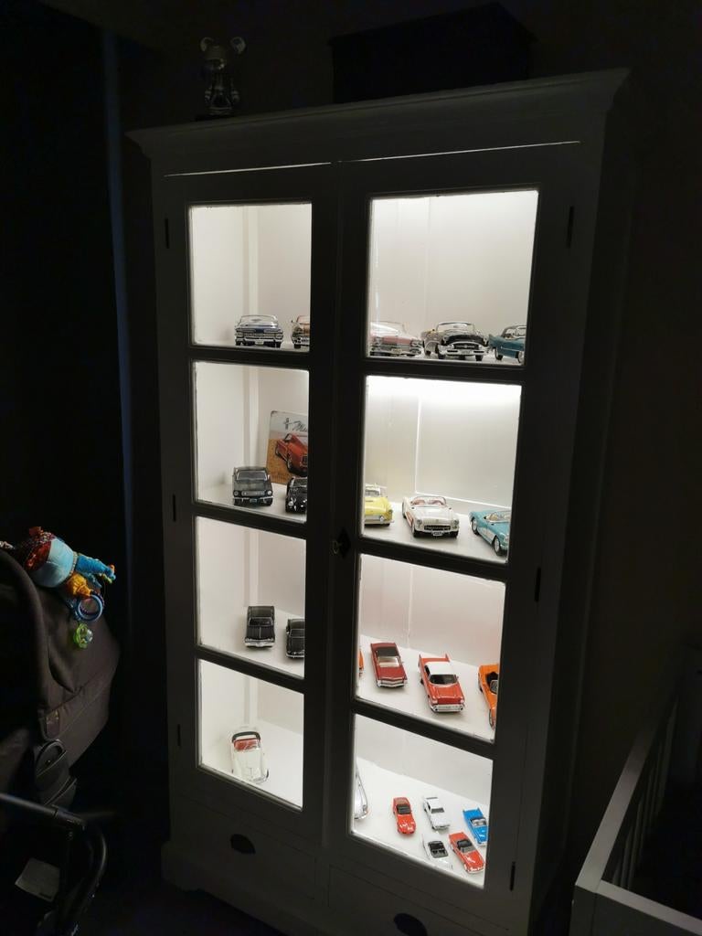 Mooie witte buffetkast, Huis en Inrichting, Kasten | Vitrinekasten, Ophalen, Zo goed als nieuw, 25 tot 50 cm, 200 cm of meer
