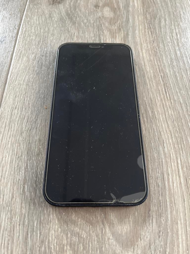 IPhone 12, Telecommunicatie, Mobiele telefoons | Apple iPhone, Ophalen, Gebruikt, Zwart, 79 %