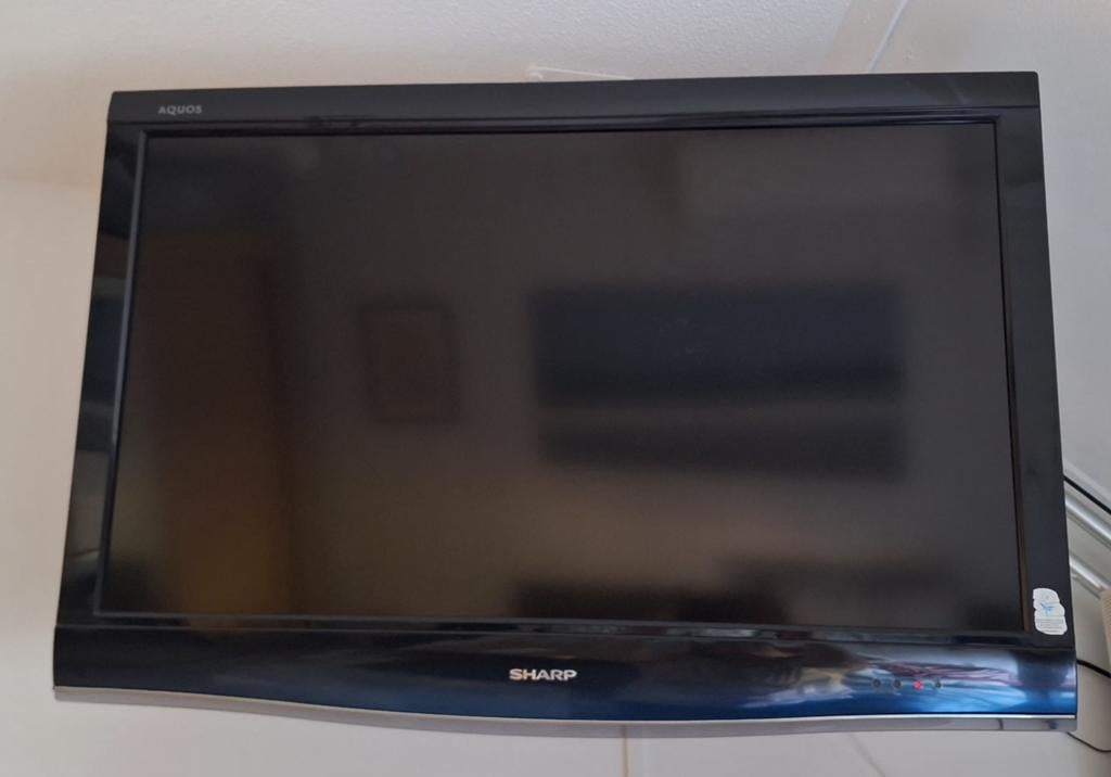 Sharp Aquos LCD TV - Model LC-32DH77E, Ophalen, Gebruikt, 50 Hz, 80 tot 100 cm