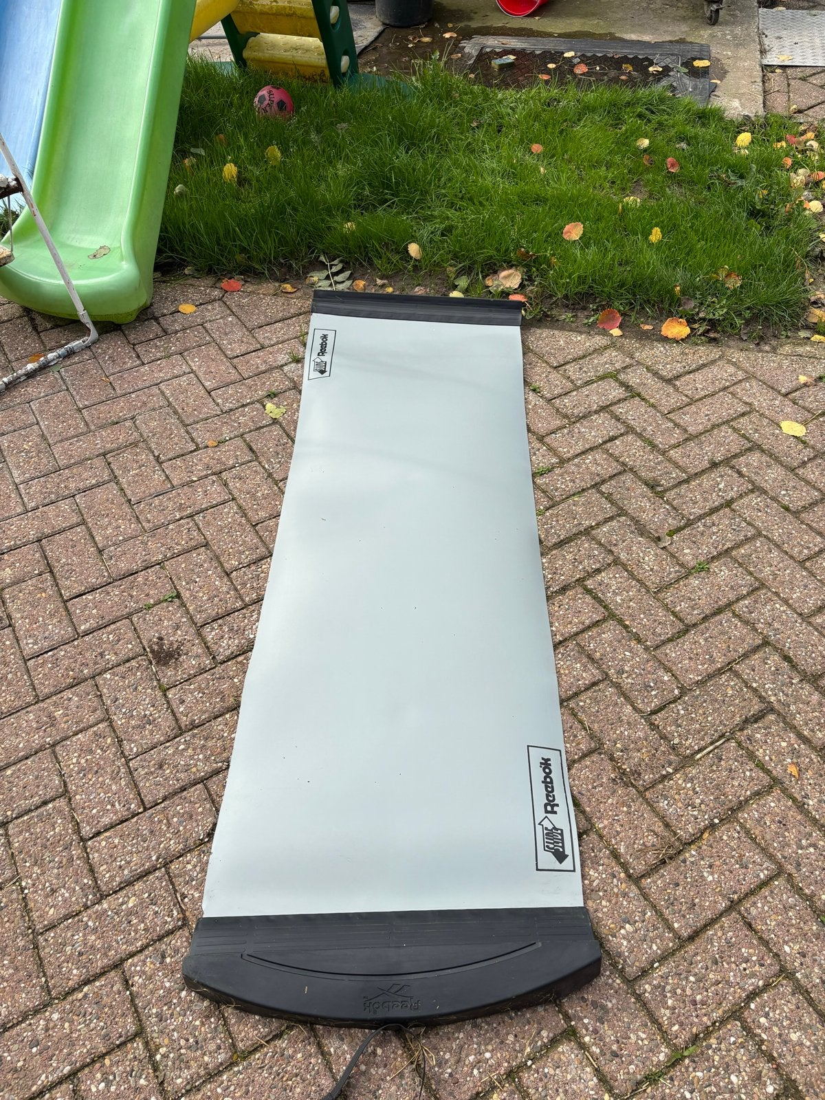 2 Reebok schaatsmatjes met hoesjes, Ophalen, Gebruikt