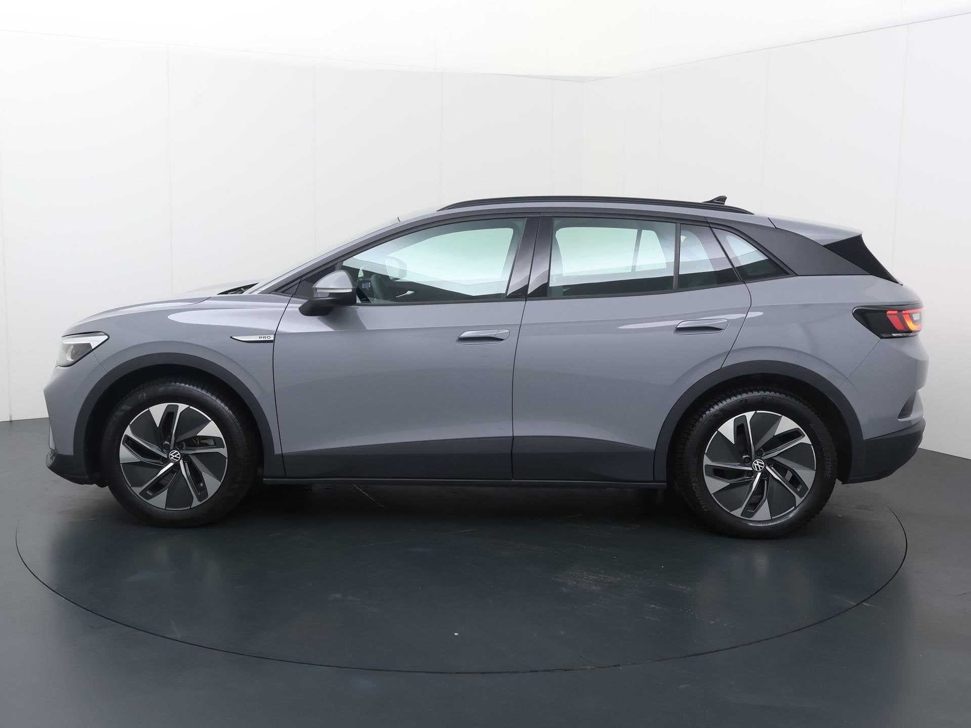 Volkswagen ID.4 Pro 77 kWh | 204 PK | SoH 95% | Adaptive Cru, 12 maanden, Gebruikt, Zwart, 528 km
