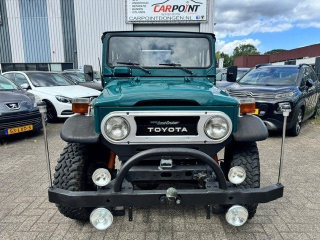 Toyota TOYOTA LANDCRUISER 3.0 Diesel, Gebruikt, Beige, Leder, Bedrijf
