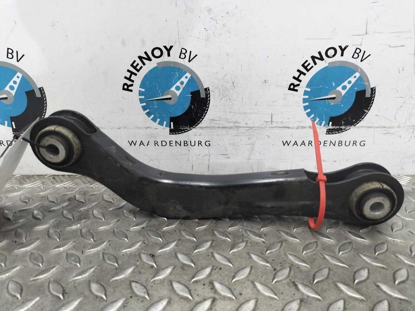 BMW 3 SERIES G21 330e eDrive Edition  DRAAGARM BOVEN RA 2020, Ophalen of Verzenden, Gebruikt, Stiba lid