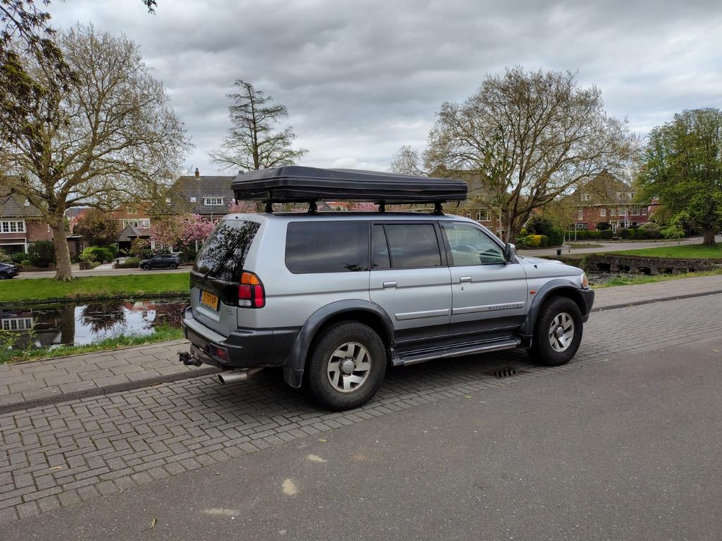 Mitsubishi Pajero Sport 4x4, Auto's, 2500 cc, Beige, Leder, Vierwielaandrijving