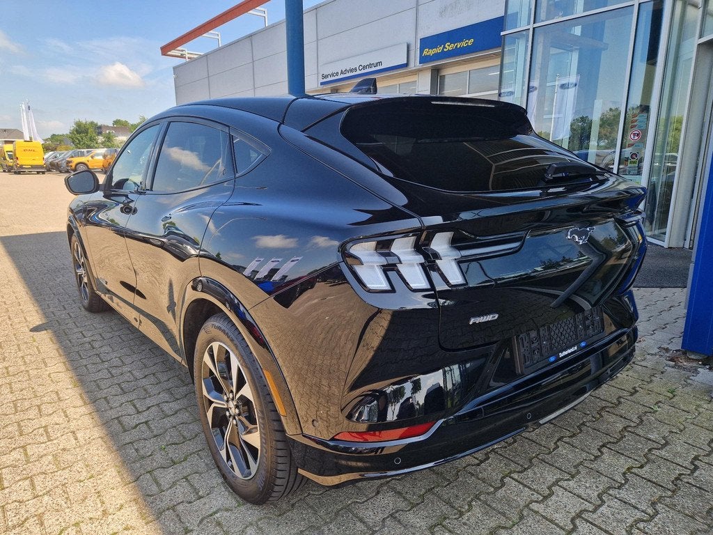 Ford Mustang Mach-E Extended AWD 98 kWh | maar 17435 KM! | P, Auto's, Ford, Automaat, Gebruikt, Zwart, 540 km