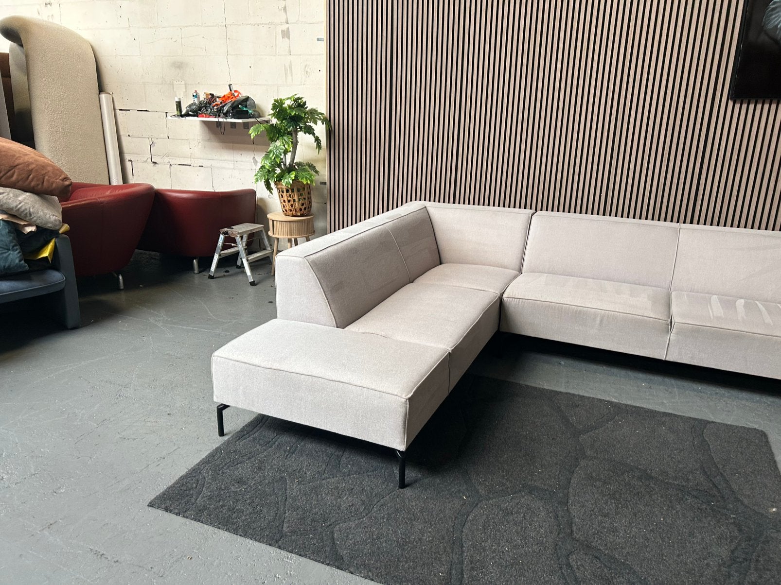 GRATIS LEVERING BySidde Nord Hoekbank 290X235 GEREINIGD, 250 tot 300 cm, Hoekbank, Zo goed als nieuw, Vierpersoons of meer