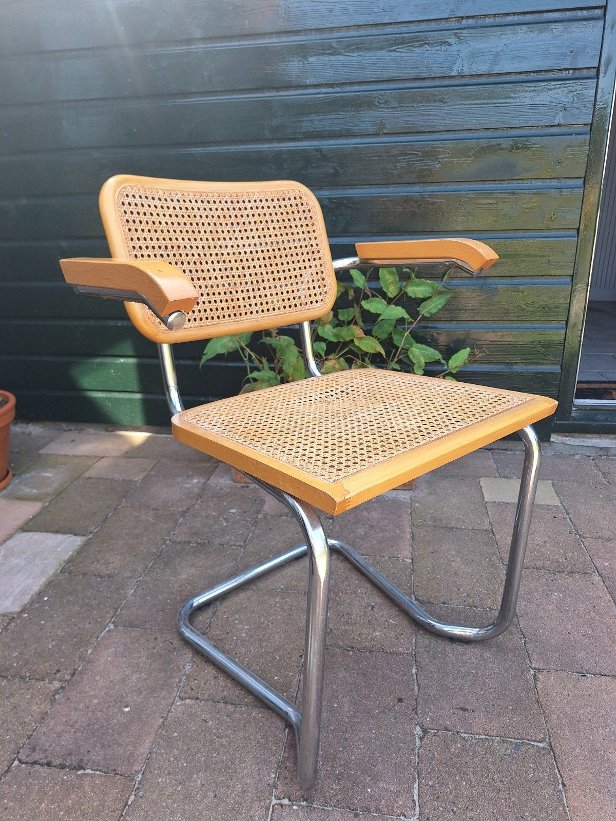 Thonet Breuer webbing armchair - remake /opknapper /vintage, Ophalen, Gebruikt, Bruin, Eén