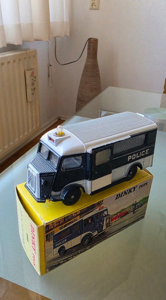 Dinky toys 566, Ophalen of Verzenden, Gebruikt, Auto, Dinky Toys