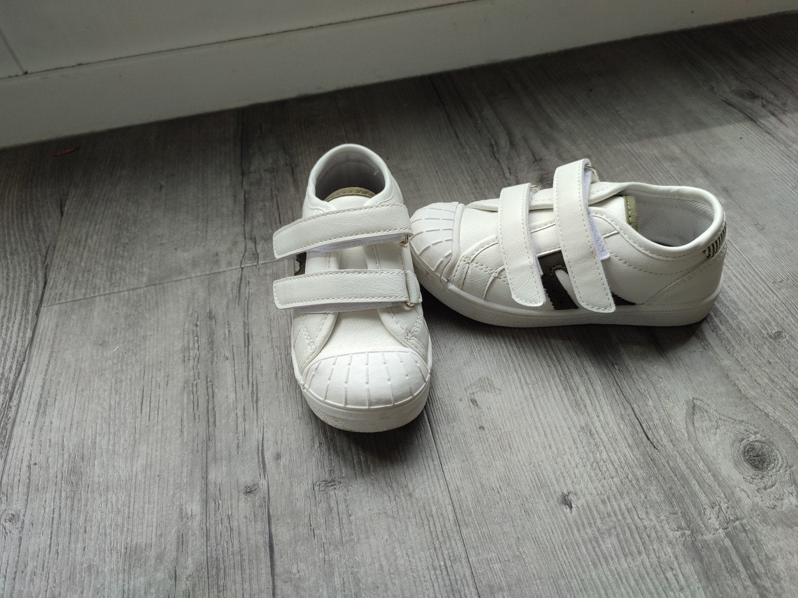 sneakers jongen maat 27 nieuw., Ophalen of Verzenden