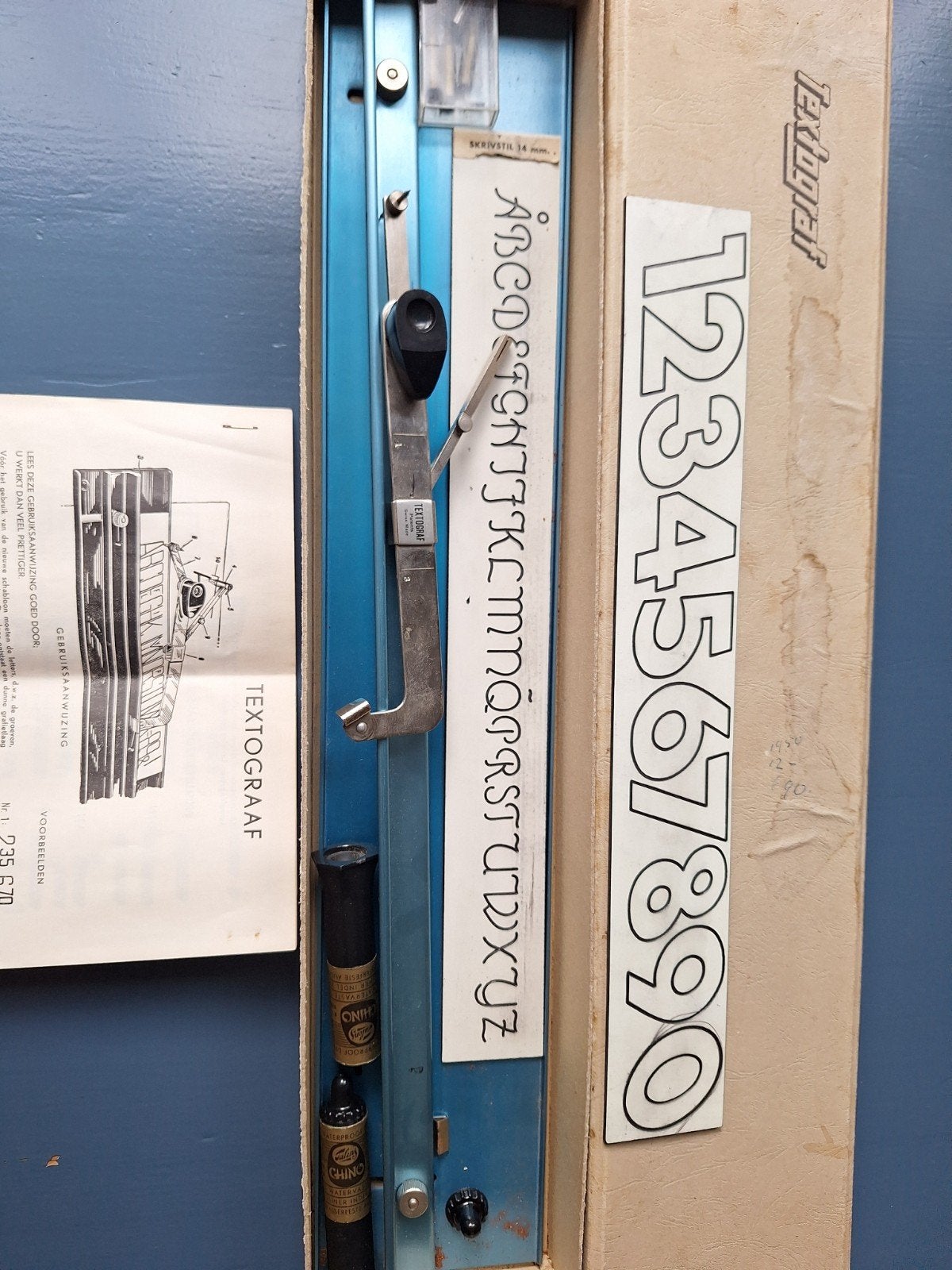 Vintage Textograaf Tekenmachine met Sjablonen, Doe-het-zelf en Verbouw, Ophalen of Verzenden, Gebruikt, Minder dan 130 cm