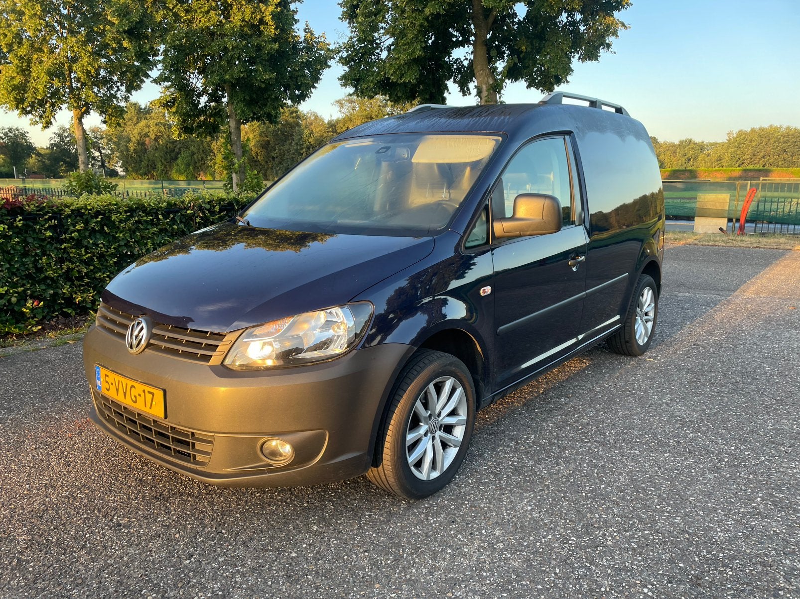 Volkswagen Caddy 1.6 TDI 55KW 2012 airco navi trekhaak !!, Auto's, Voorwielaandrijving, Euro 5, Stof, 74 pk
