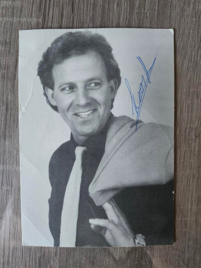 Koos Alberts Handtekening, Ophalen of Verzenden, Zo goed als nieuw, Foto of Kaart